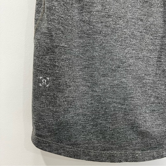 Lululemon Athleisure Heathered Gray Tee Shirt Short Sleeve Size Small - Picture 7 of 7